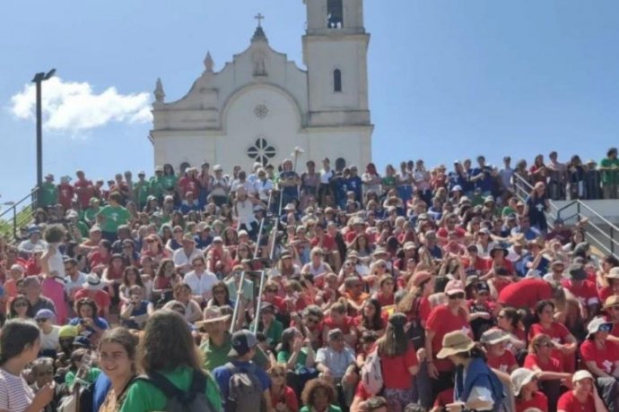 Peregrinação da Família de Schoenstatt a Fátima: um caminho de fé, unidade e missão